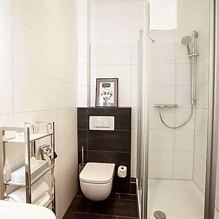 Gaestehaus Freches Perlhuhn * Bremen