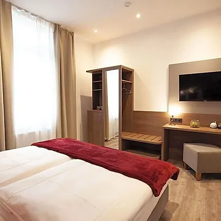 Gaestehaus Freches Perlhuhn Hotel *