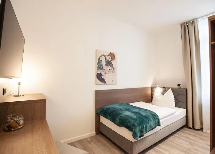 Hotel Gaestehaus Freches Perlhuhn Bremen